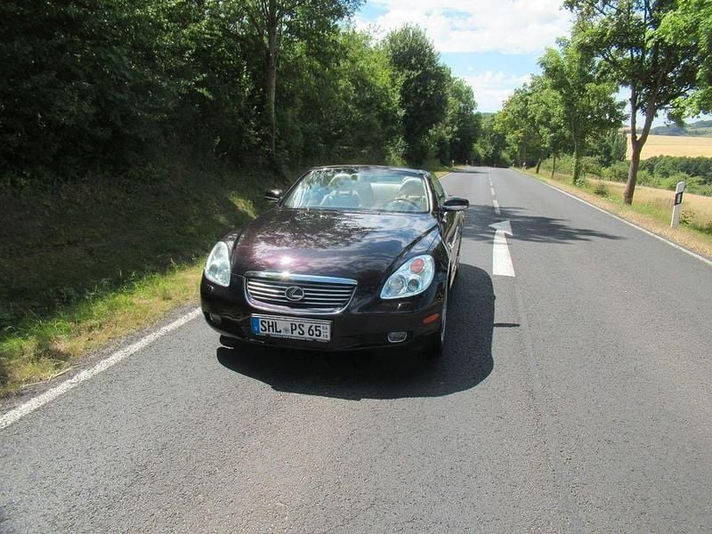 Braun Gebraucht 2005 Lexus SC430 Cabrio | 24.900 € (Fairer Preis) - Bild 1/4