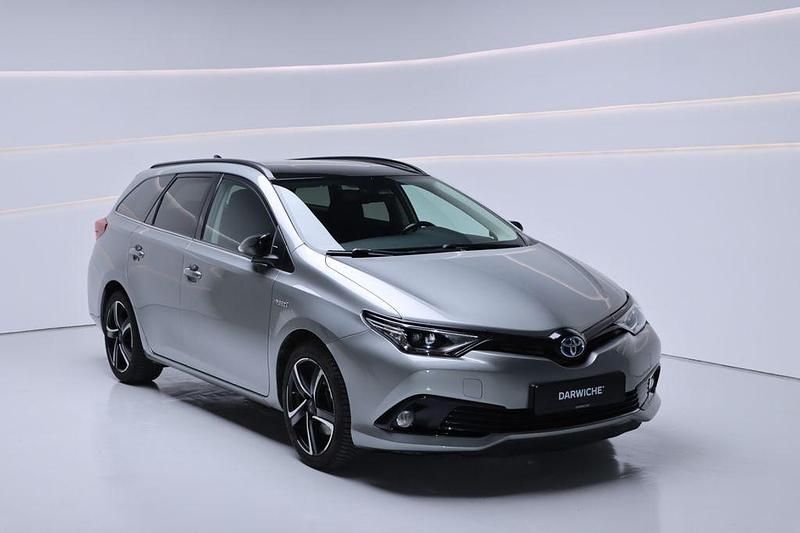 Silber Gebraucht 2018 Toyota Auris Touring Sports Style Kombi | 12.900 € (Fairer Preis) - Bild 1/4