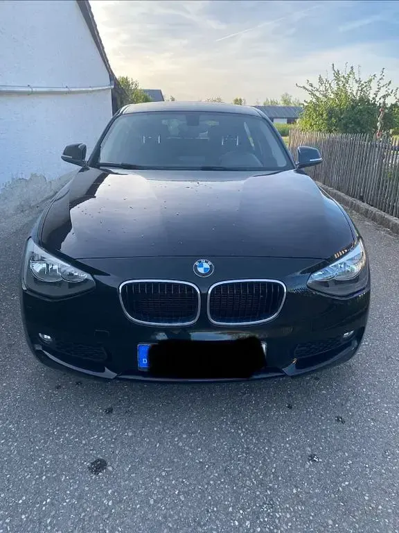 Gebraucht BMW 116 136 PS (100 kW) 2012 Schwarz Kleinwagen