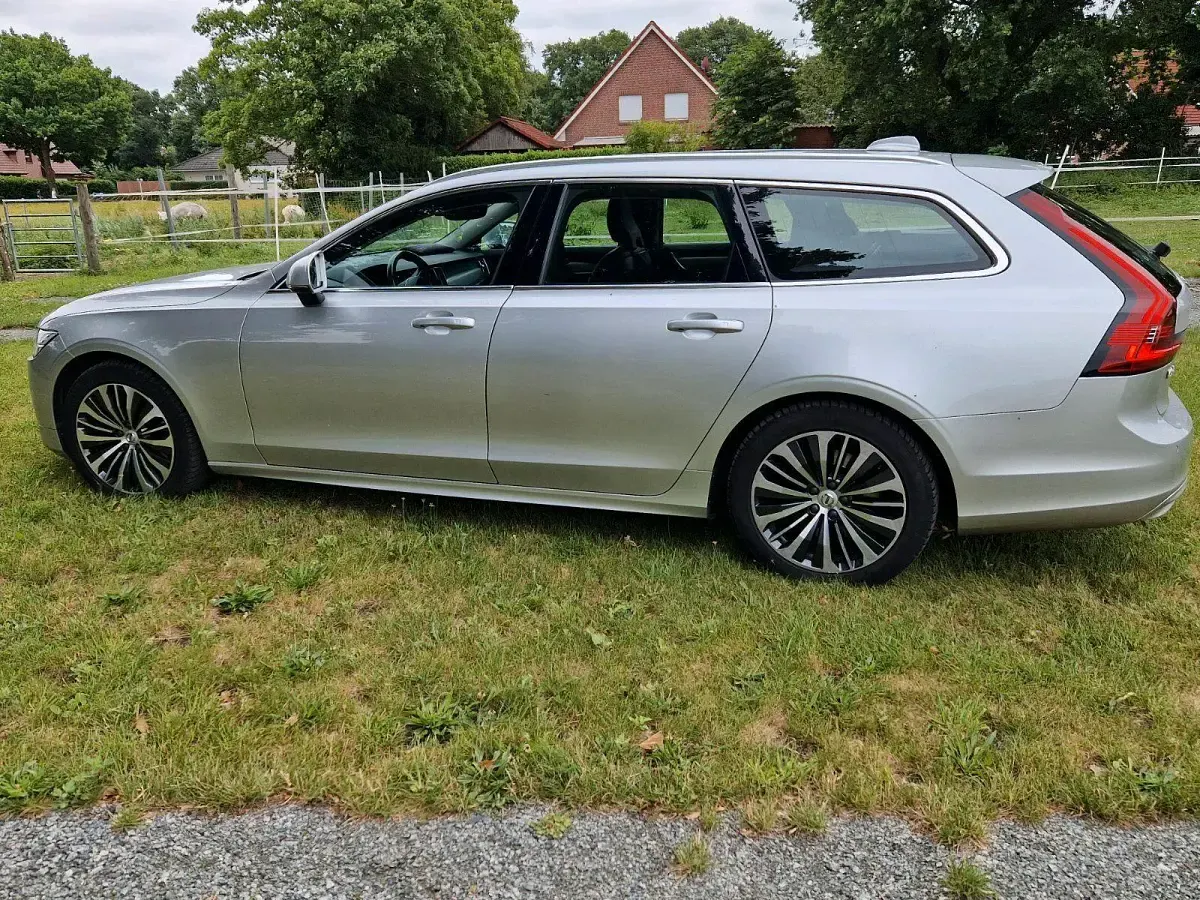 Gebraucht Volvo V90 197 PS (144 kW) 2021 Silber Kombi