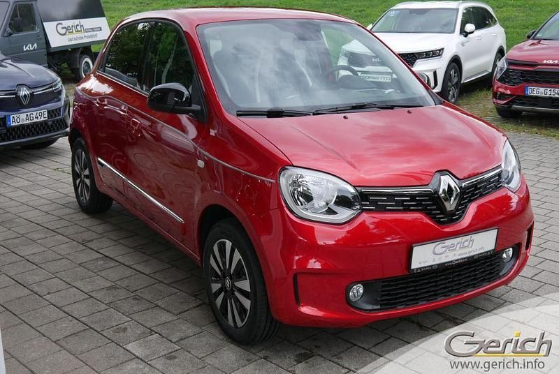 Gebraucht Renault Twingo Techno 60 kW (82 PS) 2024 Dezirrot metallic Kleinwagen