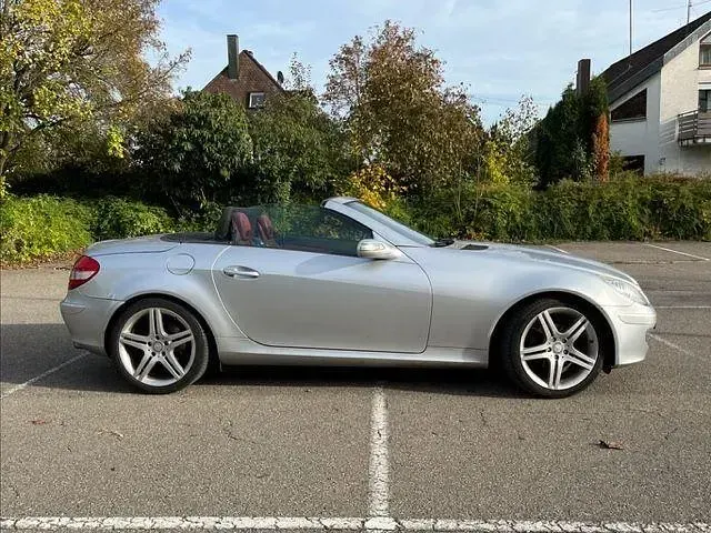 Gebraucht Mercedes SLK200 163 PS (119 kW) 2004 Silber Cabrio
