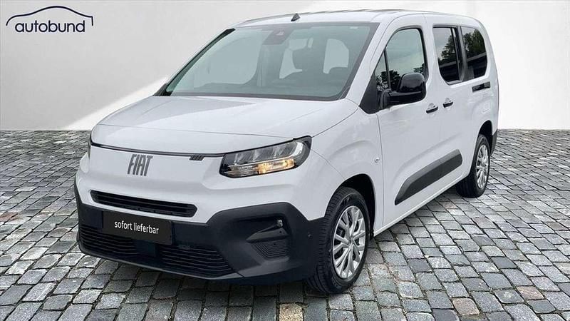 Neu Fiat Doblò 131 PS (96 kW) 2025 Gelatoweiss Van / Kleinbus