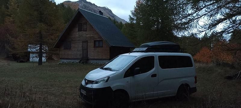 Gebraucht Nissan NV200 90 PS (66 kW) 2017 Weiß Van / Kleinbus