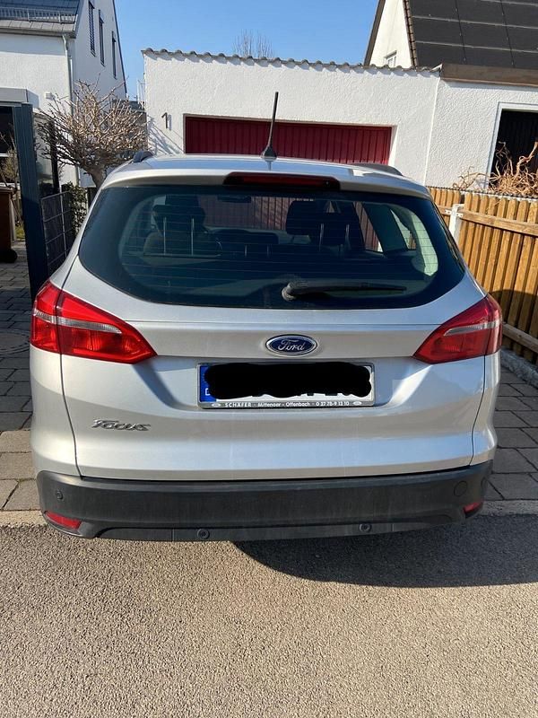 Gebraucht Ford Focus Business Edition 120 PS (88 kW) 2018 Silber Kombi