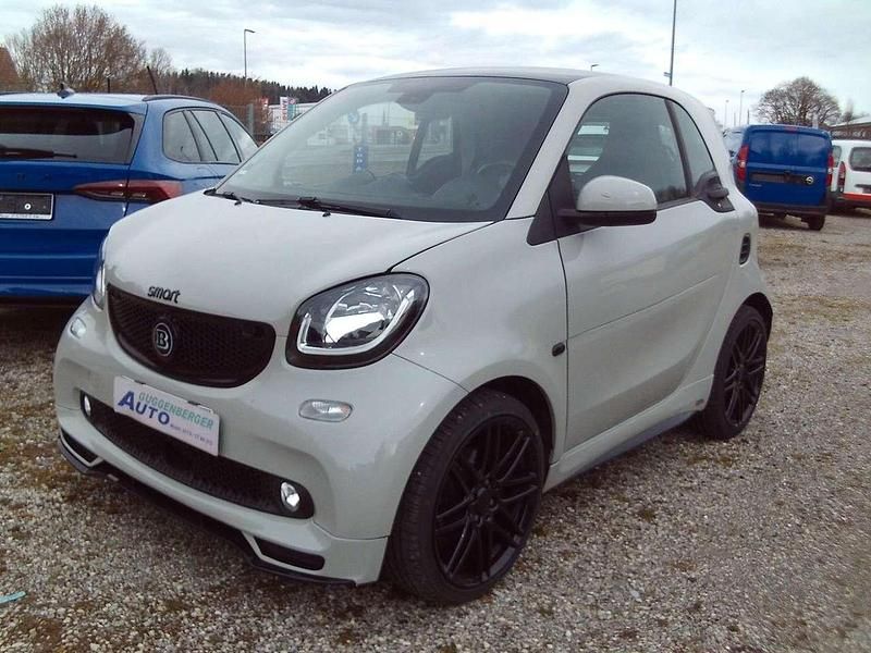 Tridionsicherheitszelle fuer Gebraucht 2019 Smart ForTwo Coupé Brabus Kleinwagen | 24.980 € - Bild 1/4