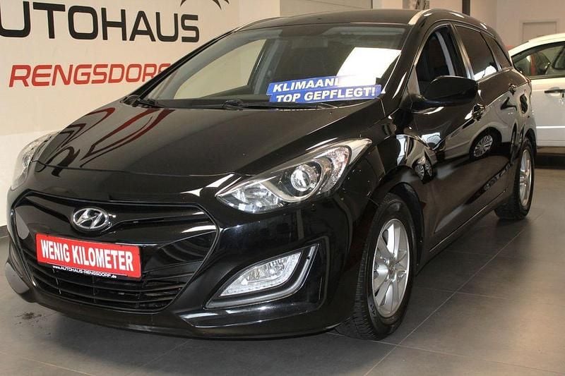 Schwarz Gebraucht 2014 Hyundai i30 Edition Kombi | 7.990 € (Fairer Preis) - Bild 1/4