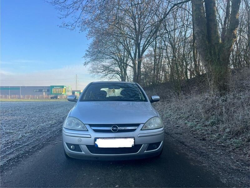 Silber Gebraucht 2005 Opel Corsa Kleinwagen | 450 € (Superpreis) - Bild 1/4