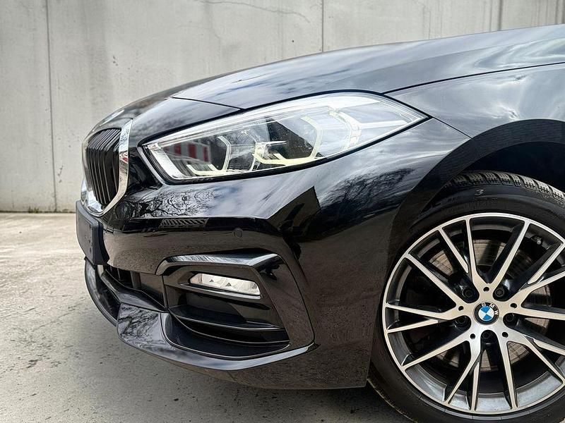 Gebraucht BMW 120 Sport Line 190 PS (139 kW) 2021 Schwarz Kleinwagen