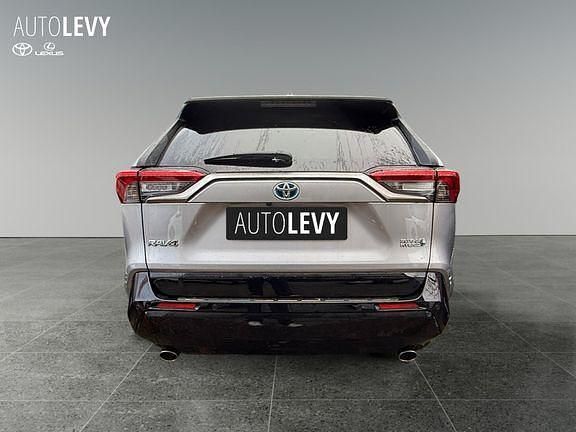 Gebraucht Toyota RAV4 Hybrid Comfort 306 PS (225 kW) 2024 Lichtsilber metallic SUV