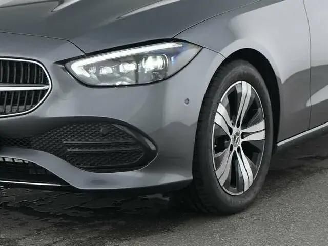 Gebraucht Mercedes C220 Avantgarde 200 PS (147 kW) 2024 Grau Kombi