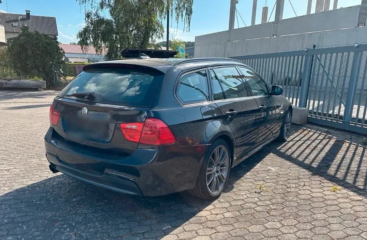 Gebraucht BMW 330 M Sport 2012 Schwarz Kombi