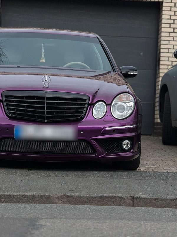 Gebraucht Mercedes E500 306 PS (225 kW) 2002 Andere farben Limousine
