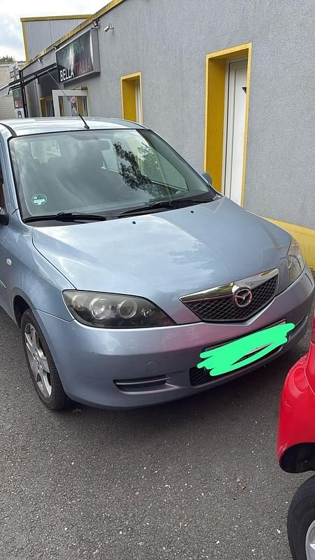 Blau Gebraucht 2006 Mazda 2 Kleinwagen | 1.700 € (Guter Preis) - Bild 1/4