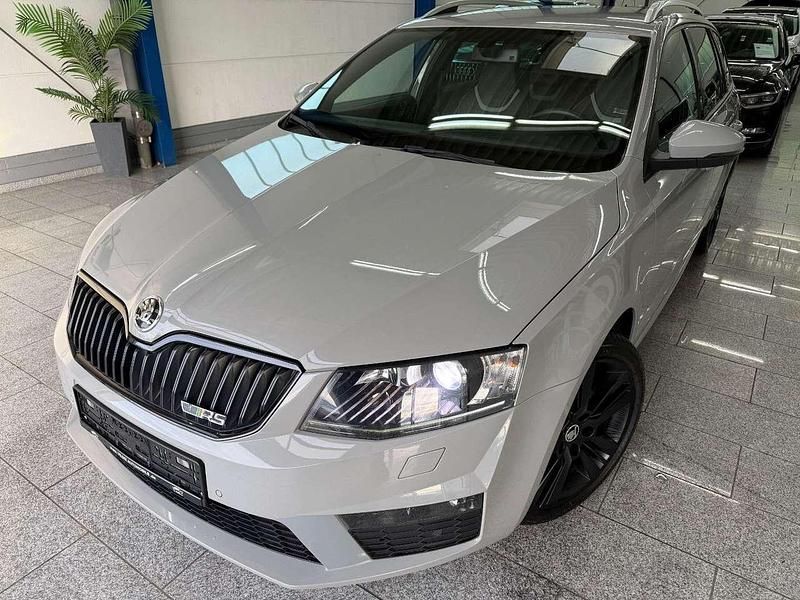 Grau Gebraucht 2015 Skoda Octavia RS Kombi | 13.990 € (Fairer Preis) - Bild 1/4