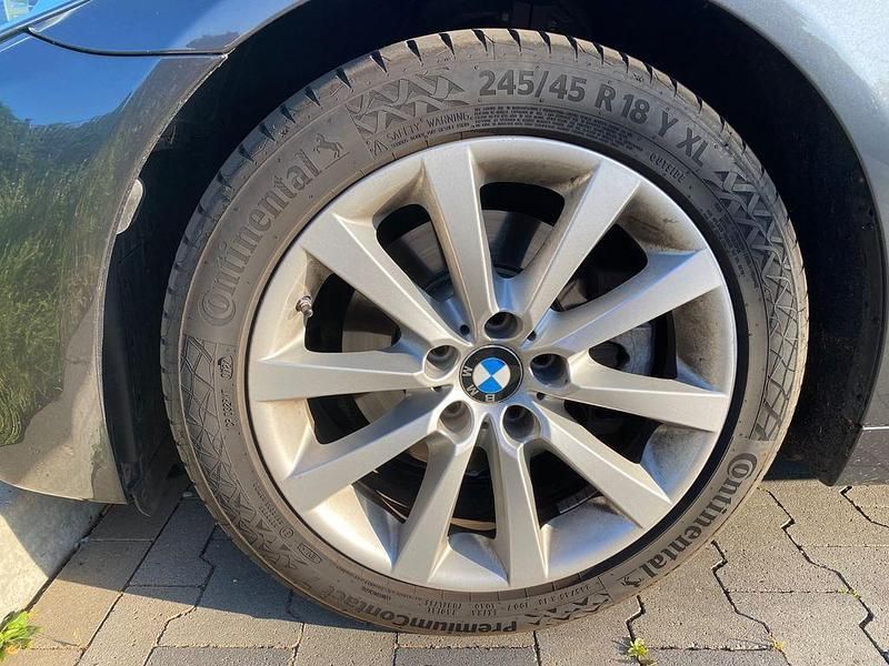 Grau Gebraucht 2017 BMW 520 Kombi | 14.400 € (Superpreis) - Bild 1/2