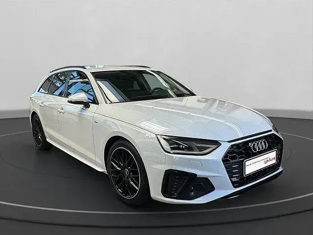 Gebraucht Audi A4 S-Line 163 PS (119 kW) 2022 Weiss Kombi