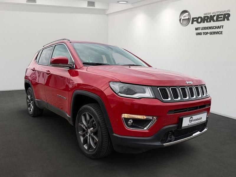 Gebraucht Jeep Compass Limited 140 PS (102 kW) 2018 Rot SUV