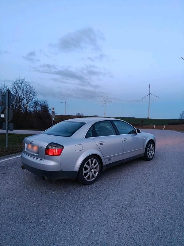 Gebraucht Audi A4 150 PS (110 kW) 2001 Silber Limousine