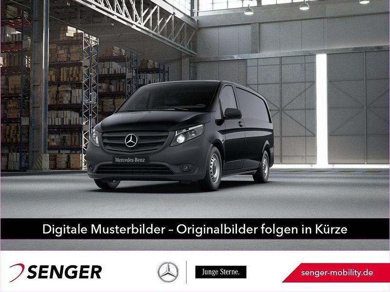 Schwarz Gebraucht 2022 Mercedes Vito Van / Kleinbus | 28.501 € (Guter Preis) - Bild 1/4