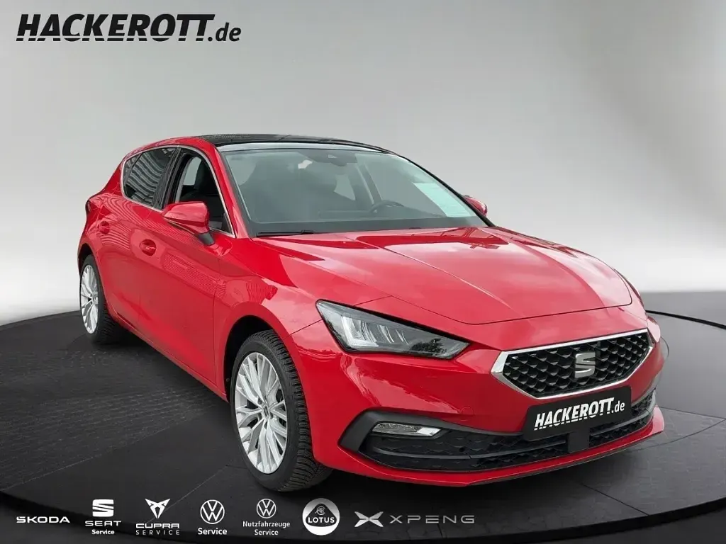 Gebraucht Seat Leon XCELLENCE 110 PS (80 kW) 2023 Reinrot Limousine