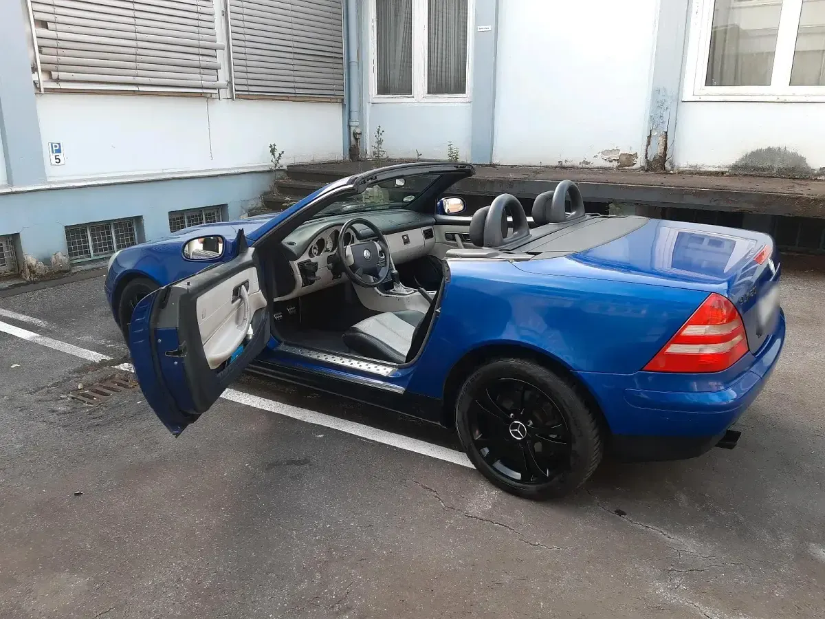 Gebraucht Mercedes SLK200 136 PS (100 kW) 1998 Blau Cabrio