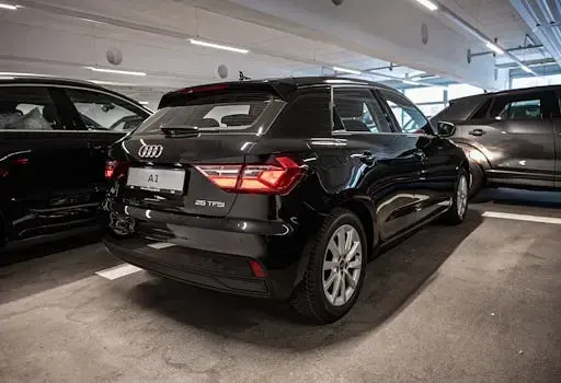 Neu Audi A1 Sportback 95 PS (69 kW) 2026 Schwarz Kleinwagen