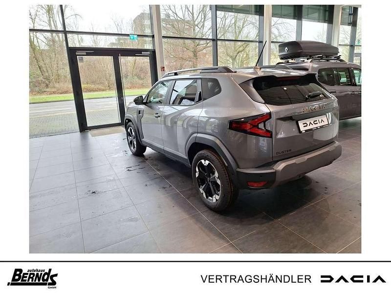 Neu Dacia Duster Extreme 131 PS (96 kW) 2025 Grau SUV