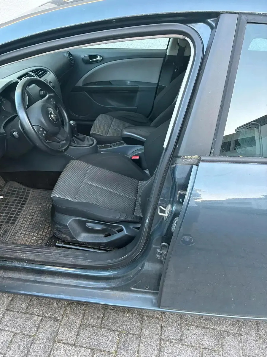 Gebraucht Seat Leon 102 PS (75 kW) 2008 Grau Kleinwagen