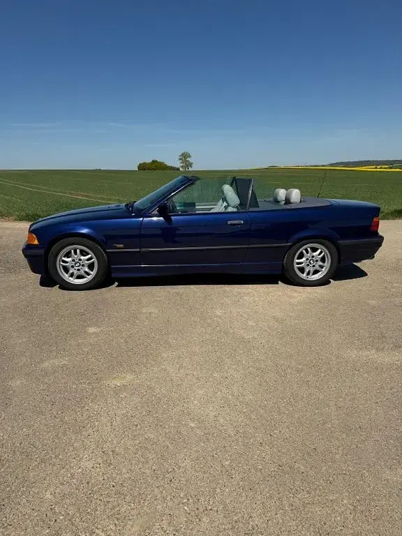 Gebraucht BMW 328 Cabriolet Performance 193 PS (141 kW) 1995 Blau Cabrio
