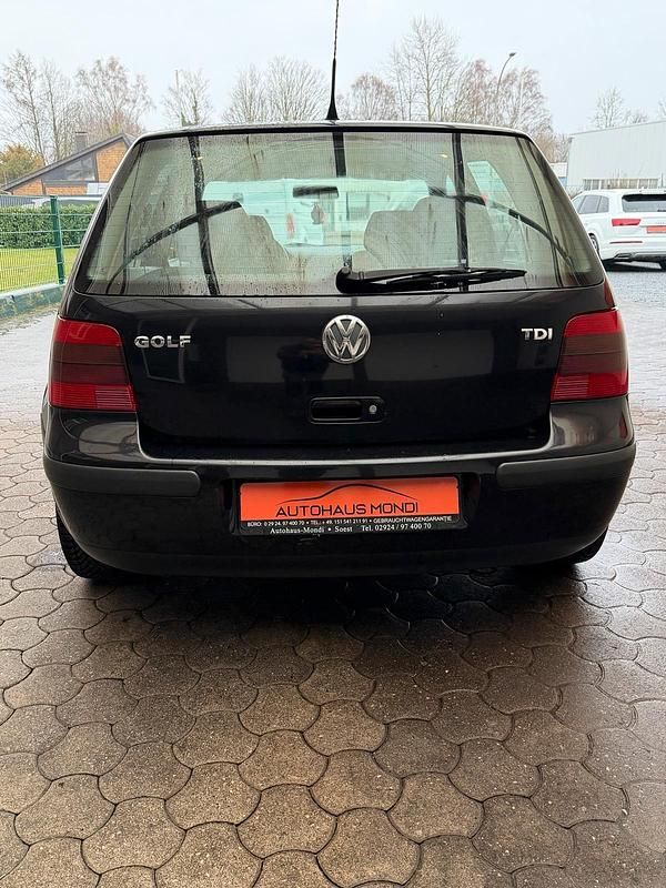 Gebraucht VW Golf IV 116 PS (85 kW) 2001 Schwarz Limousine