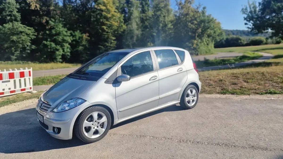 Gebraucht Mercedes A180 Classic 109 PS (80 kW) 2005 Silber Kleinwagen