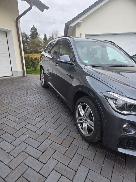 Gebraucht BMW X1 M Sport 190 PS (139 kW) 2019 Grau SUV