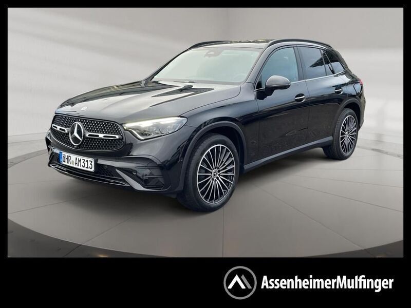 Schwarz Gebraucht 2024 Mercedes GLC300 Night SUV | 62.389 € (Etwas zu teuer) - Bild 1/2