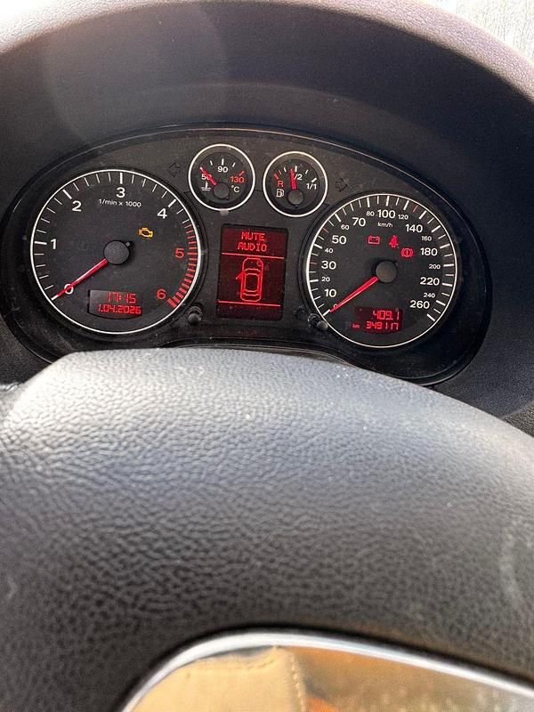 Gebraucht Audi A3 Attraction 105 PS (77 kW) 2008 Silber Kleinwagen