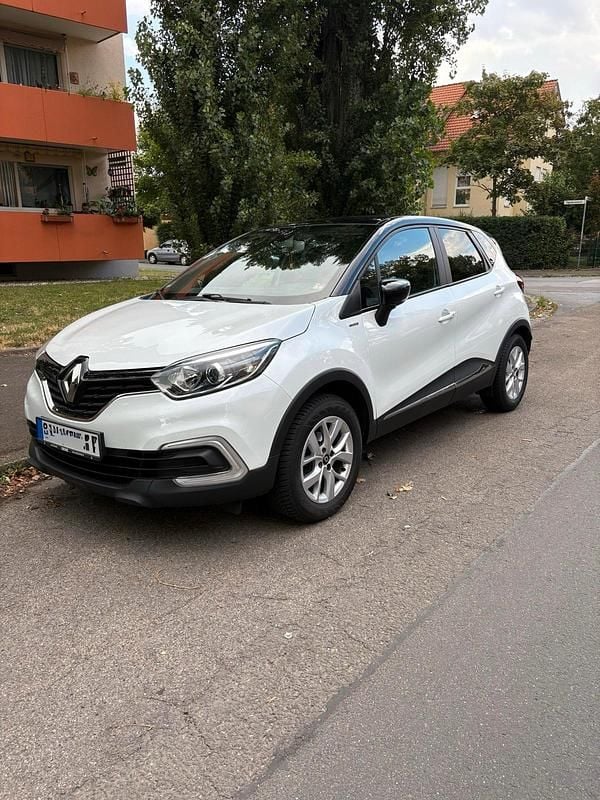 Weiß Gebraucht 2019 Renault Captur LIMITED SUV | 9.200 € (Superpreis) - Bild 1/4