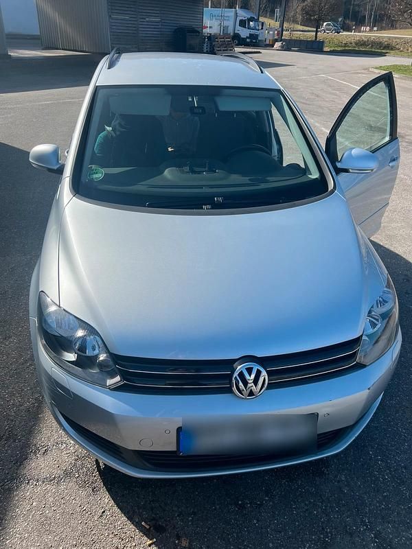 Gebraucht VW Golf VI 105 PS (77 kW) 2010 Silber Kleinwagen