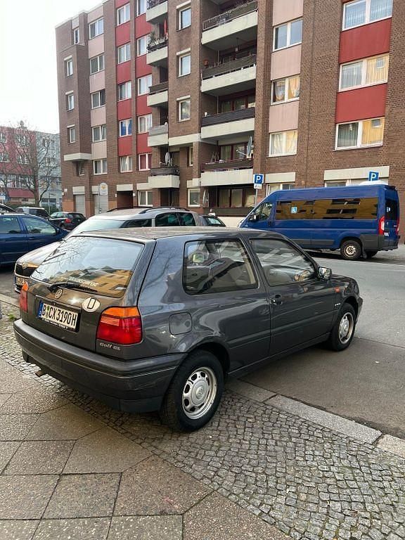 Gebraucht VW Golf III 75 PS (55 kW) 1993 Grau Kleinwagen