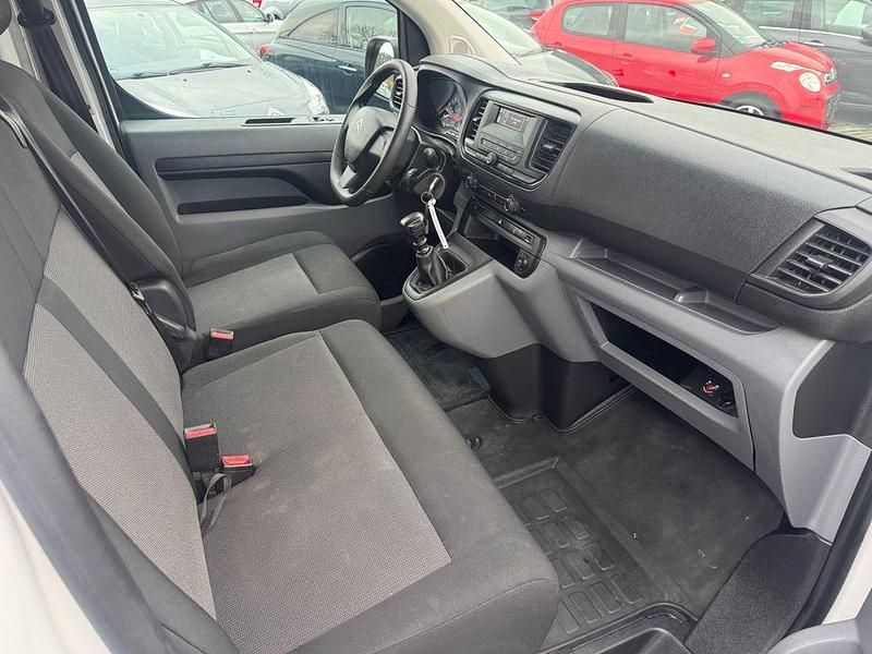 Gebraucht Citroën Jumpy 120 PS (88 kW) 2021 Lack weiss banquise/typ aussen Van / Kleinbus