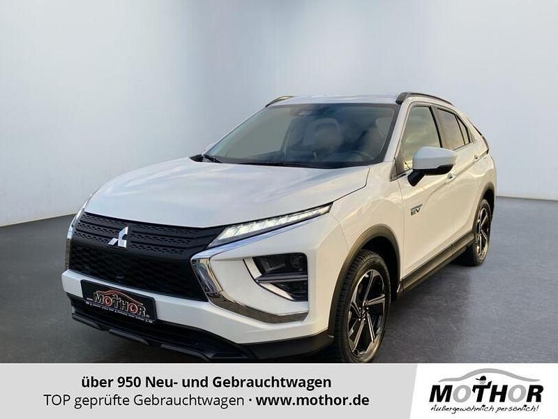 Weiß Gebraucht 2022 Mitsubishi Eclipse Cross Basis SUV | 21.421 € (Guter Preis) - Bild 1/4