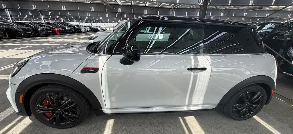 Gebraucht Mini John Cooper Works Coupé 231 PS (169 kW) 2023 Silber Coupé
