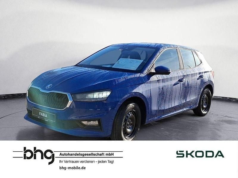 Energyblau Neu 2025 Skoda Fabia Essence Limousine | 17.990 € (Fairer Preis) - Bild 1/4