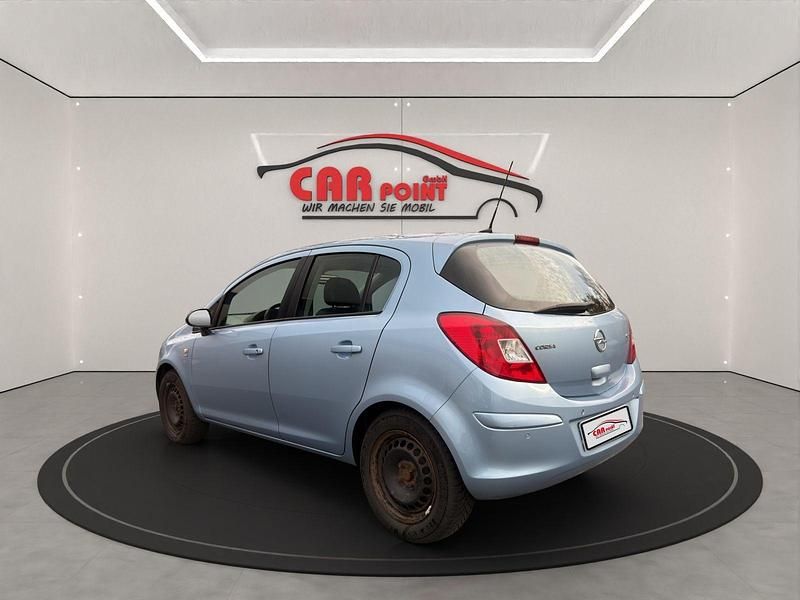 Gebraucht Opel Corsa 95 PS (69 kW) 2014 Blau Limousine