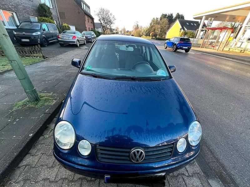 Gebraucht VW Polo Cricket 75 PS (55 kW) 2004 Blau Kleinwagen