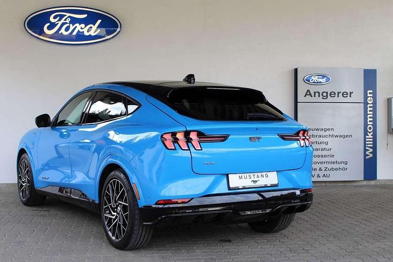 Gebraucht Ford Mustang Mach-E GT Extended Range 358 kW (487 PS) 2022 Grabber blue metallic SUV