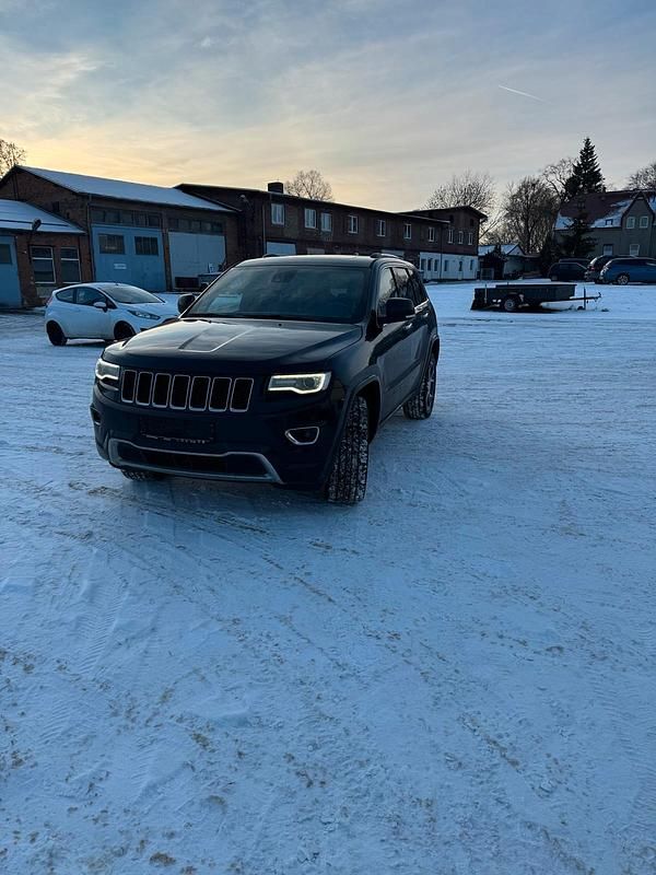 Schwarz Gebraucht 2016 Jeep Grand Cherokee SUV | 16.999 € (Fairer Preis) - Bild 1/4