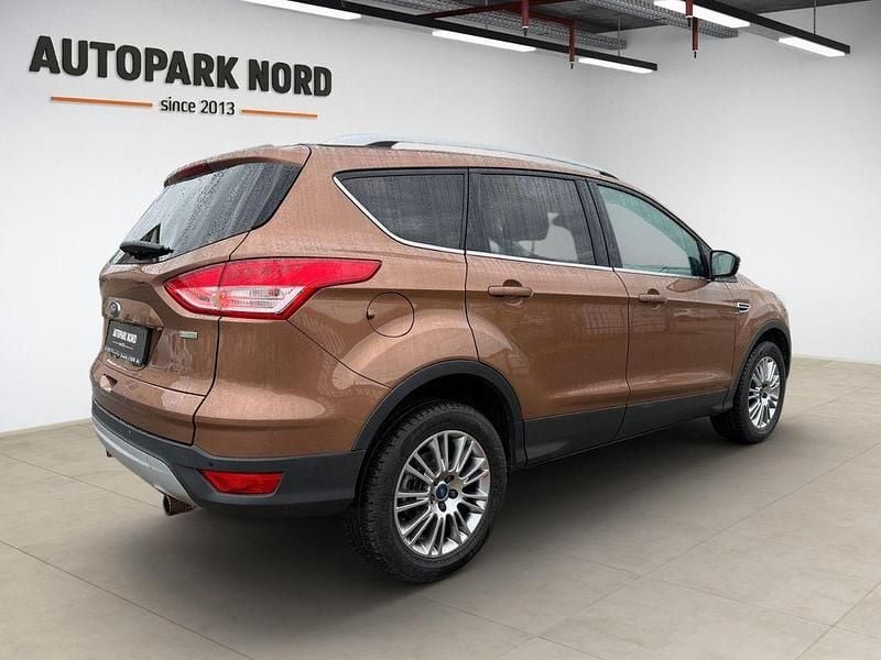 Gebraucht Ford Kuga Titanium 182 PS (133 kW) 2015 Burnished glow SUV