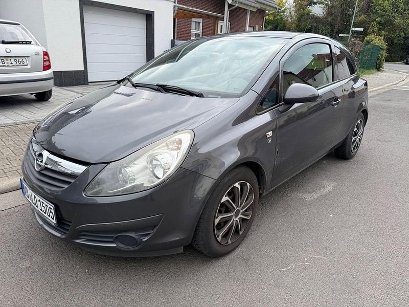 Grau Gebraucht 2011 Opel Corsa Color Edition Limousine | 2.000 € (Superpreis) - Bild 1/4