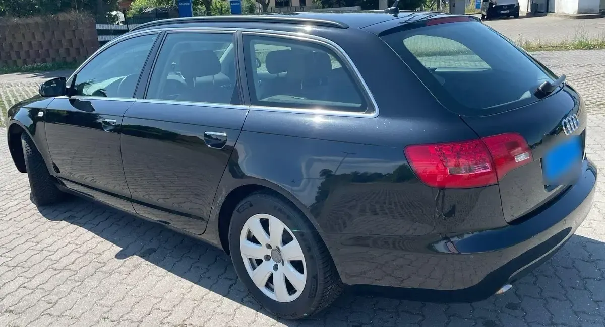 Gebraucht Audi A6 Ambiente 179 PS (131 kW) 2006 Schwarz Kombi