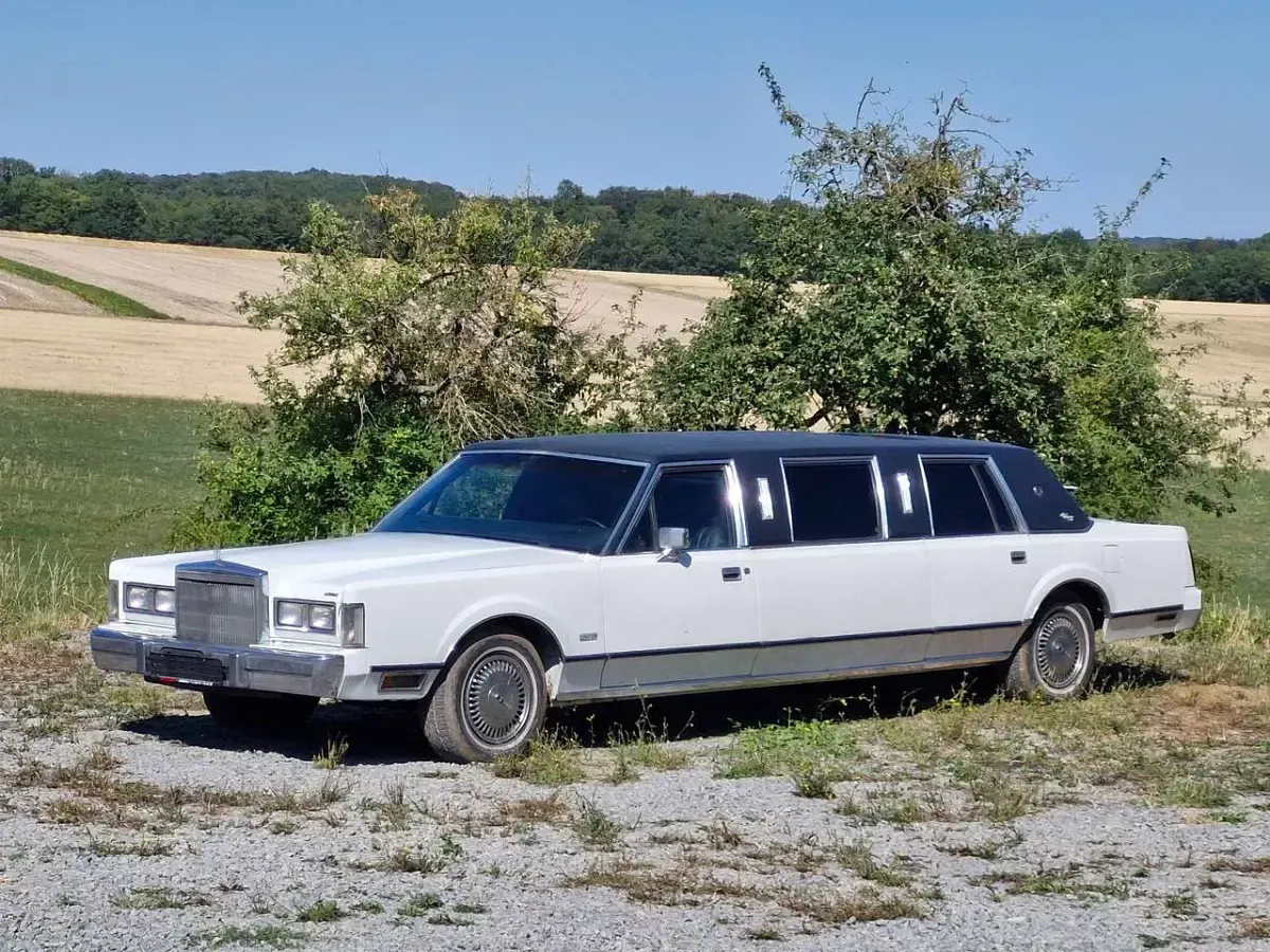 Gebraucht Lincoln Town Car 151 PS (111 kW) 1988 Weiß Limousine